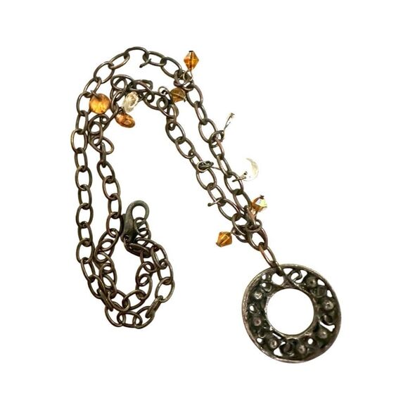 Circle beaded pendant necklace - Picture 12 of 12